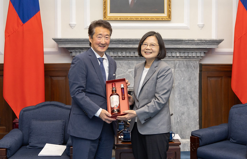 President Tsai meets Center for Strategic and International Studies delegation